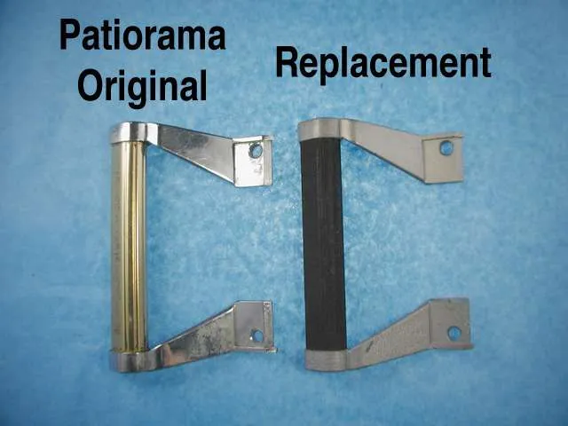 DISCONTINUED - Daryl Patiorama Gold Handle Brackets, pairs- Silver Painted